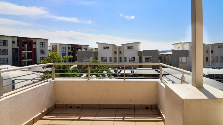 2 Bedroom Property for Sale in Beverley Gauteng