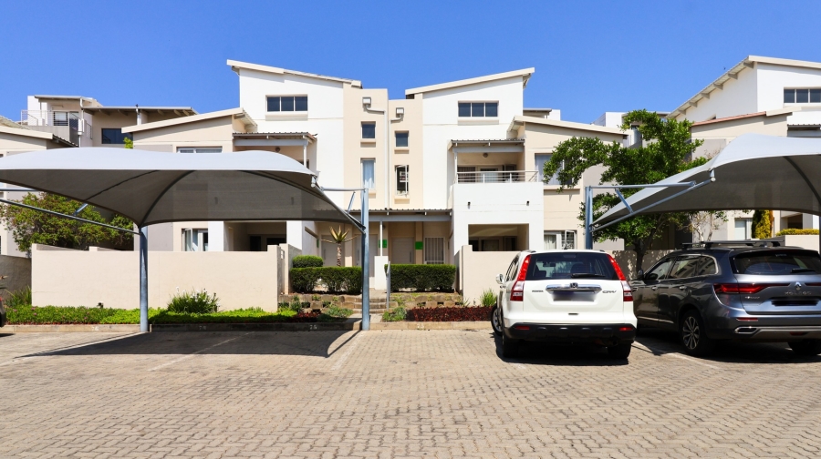 2 Bedroom Property for Sale in Beverley Gauteng