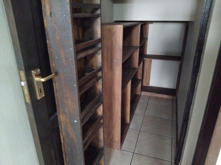 To Let 3 Bedroom Property for Rent in Chancliff Ridge Gauteng