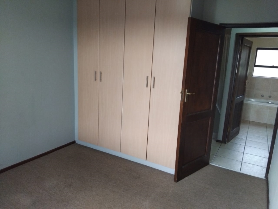 To Let 3 Bedroom Property for Rent in Chancliff Ridge Gauteng