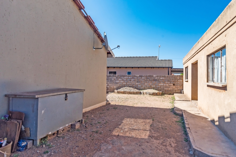 3 Bedroom Property for Sale in Protea Glen Gauteng