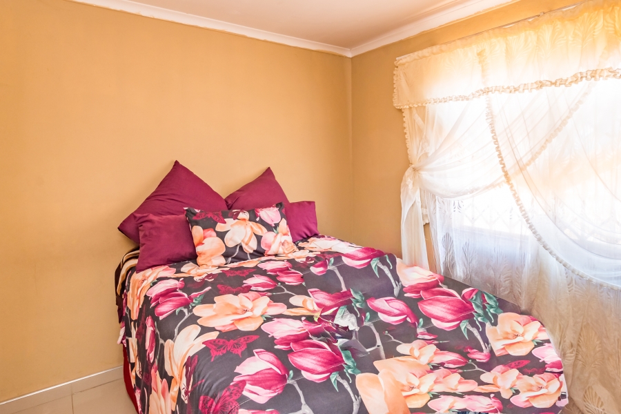 3 Bedroom Property for Sale in Protea Glen Gauteng