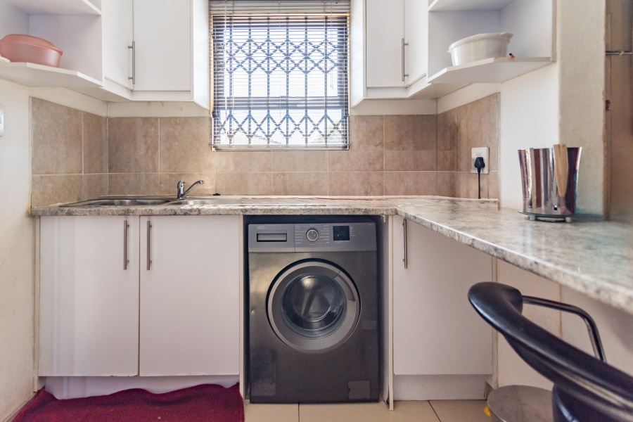 3 Bedroom Property for Sale in Protea Glen Gauteng