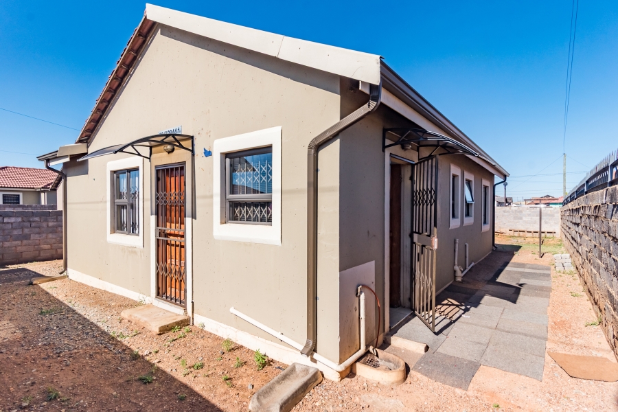 3 Bedroom Property for Sale in Protea Glen Gauteng