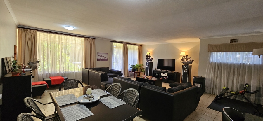 2 Bedroom Property for Sale in Three Rivers Proper Gauteng