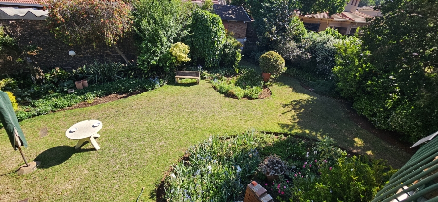 2 Bedroom Property for Sale in Three Rivers Proper Gauteng