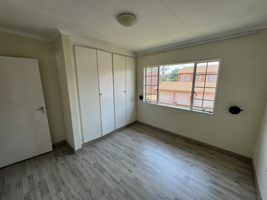 To Let 2 Bedroom Property for Rent in Kenleaf Gauteng