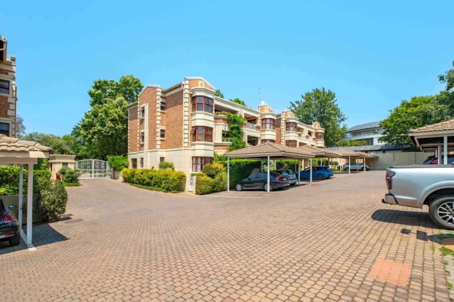 2 Bedroom Property for Sale in Bryanston Gauteng