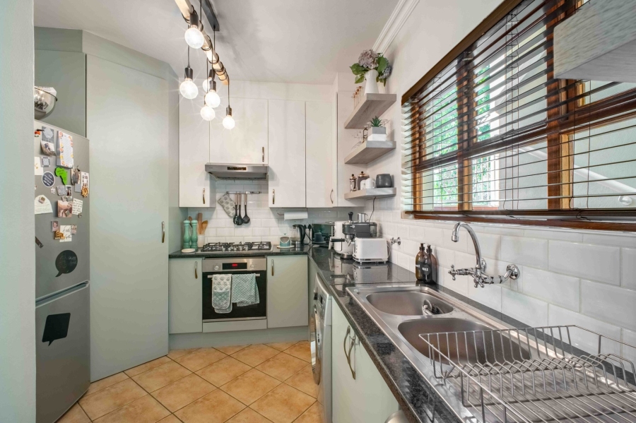 2 Bedroom Property for Sale in Bryanston Gauteng