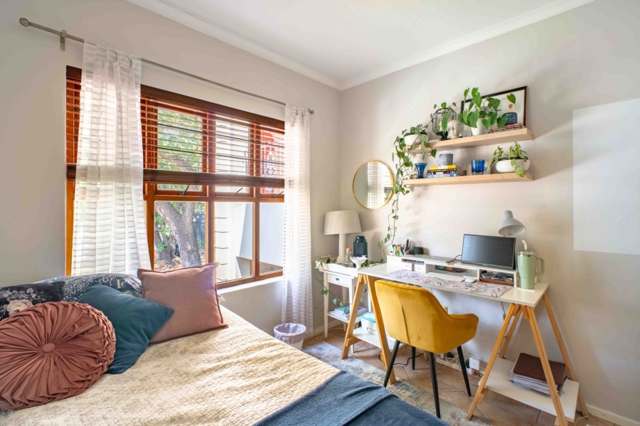 2 Bedroom Property for Sale in Bryanston Gauteng