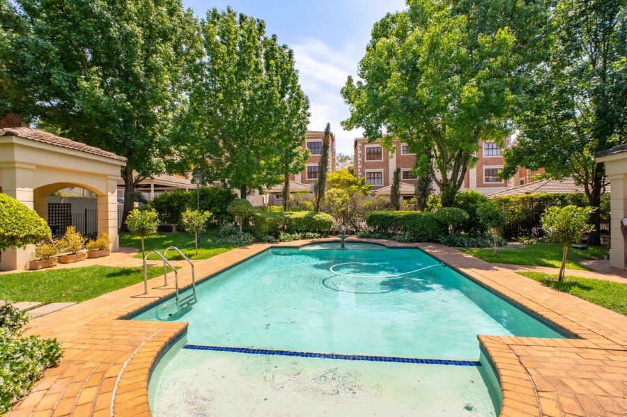 2 Bedroom Property for Sale in Bryanston Gauteng