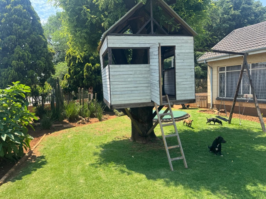 3 Bedroom Property for Sale in Brakpan Central Gauteng