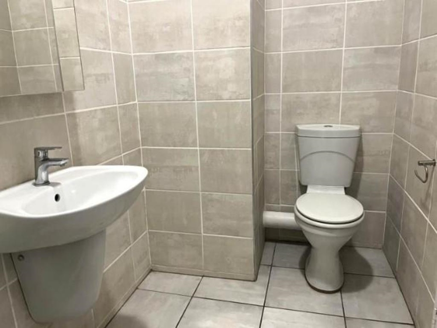 To Let 1 Bedroom Property for Rent in Lilianton Gauteng