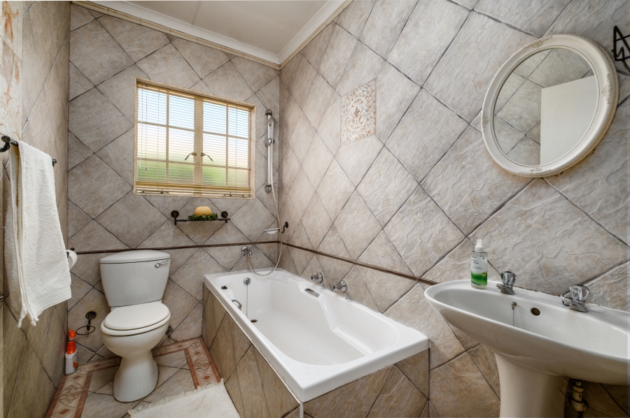 3 Bedroom Property for Sale in Bergbron Gauteng