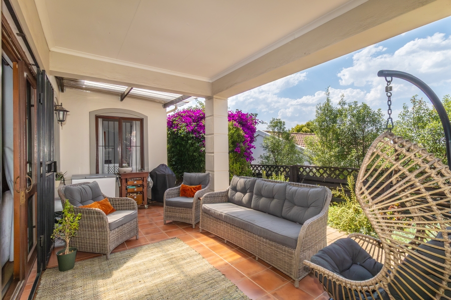 2 Bedroom Property for Sale in Paulshof Gauteng