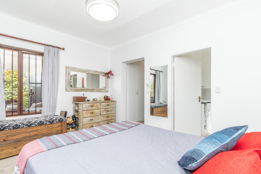 2 Bedroom Property for Sale in Paulshof Gauteng