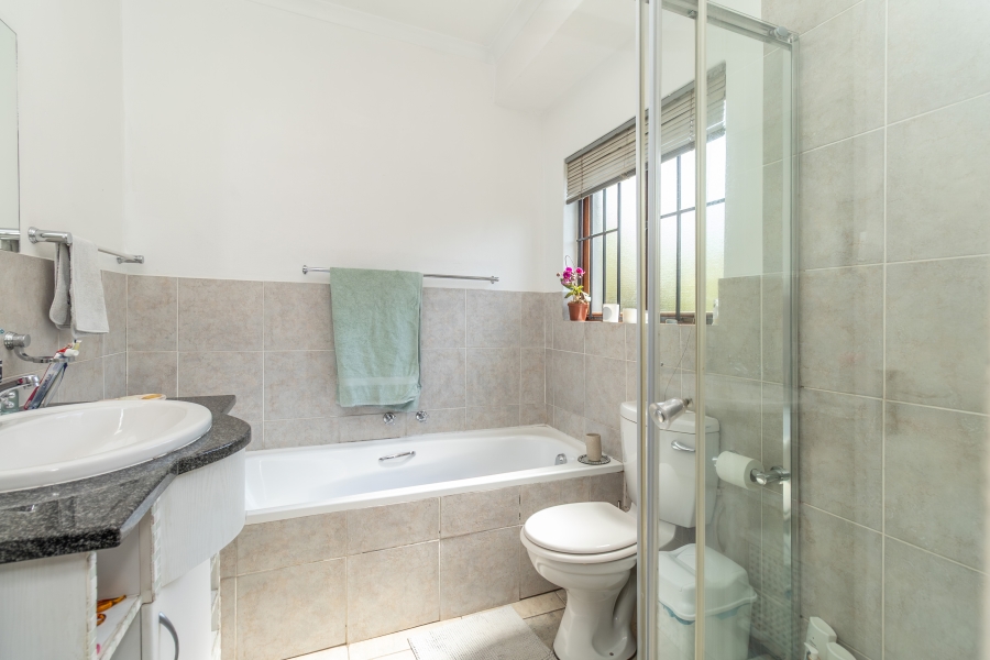 2 Bedroom Property for Sale in Paulshof Gauteng