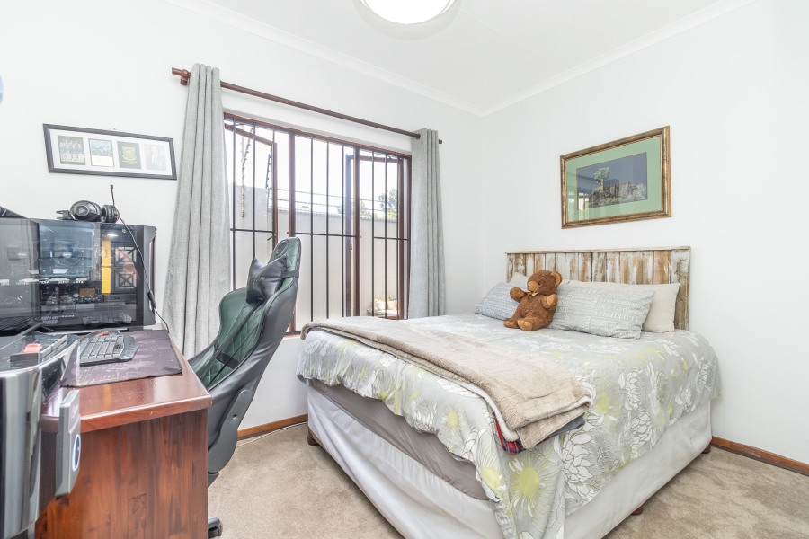 2 Bedroom Property for Sale in Paulshof Gauteng