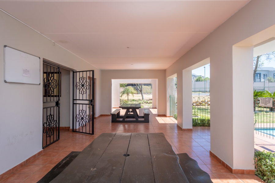 2 Bedroom Property for Sale in Paulshof Gauteng