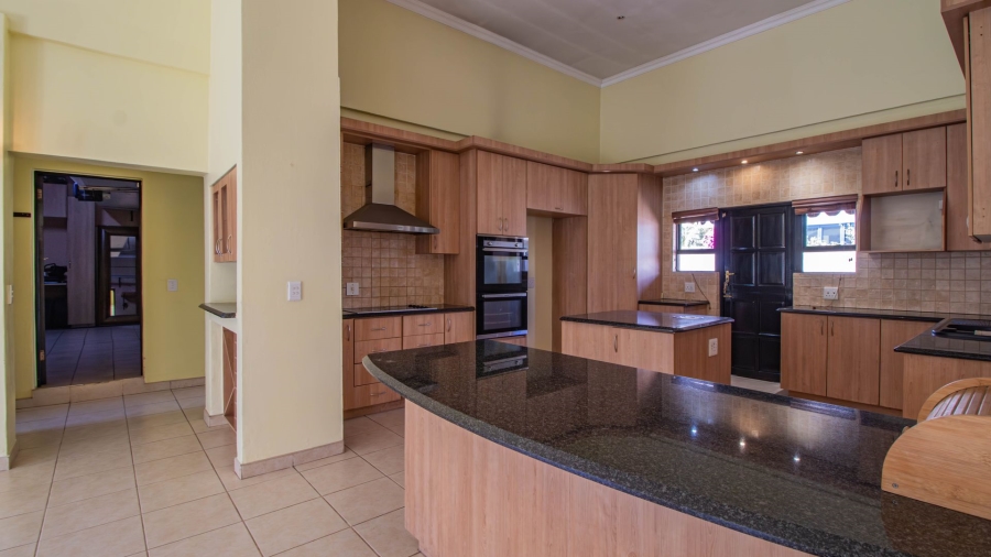 3 Bedroom Property for Sale in Greenstone Hill Gauteng