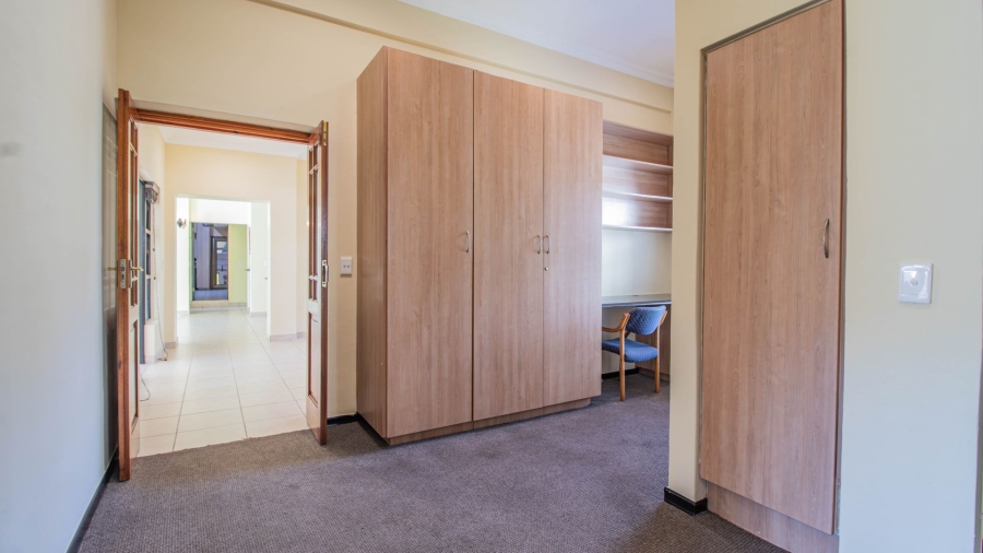 3 Bedroom Property for Sale in Greenstone Hill Gauteng