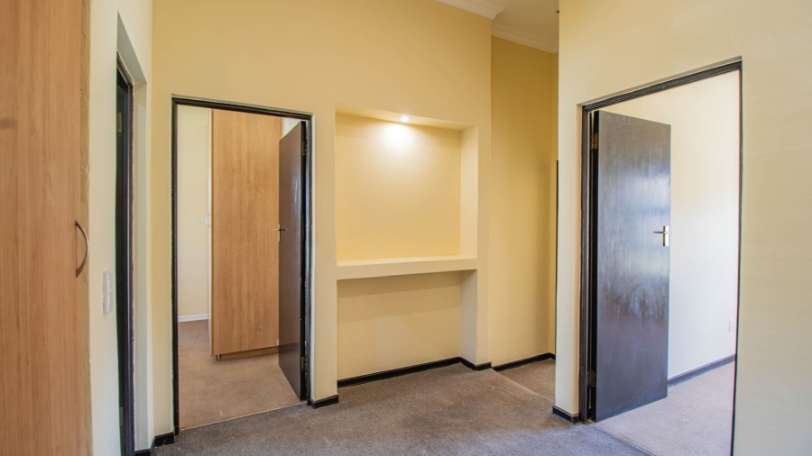 3 Bedroom Property for Sale in Greenstone Hill Gauteng