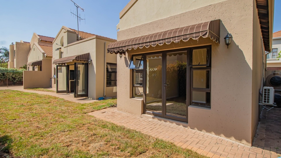 3 Bedroom Property for Sale in Greenstone Hill Gauteng