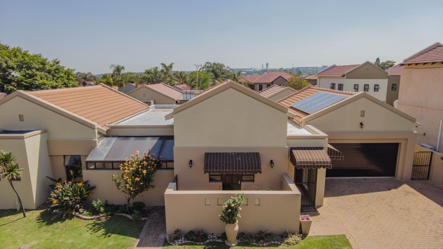 3 Bedroom Property for Sale in Greenstone Hill Gauteng