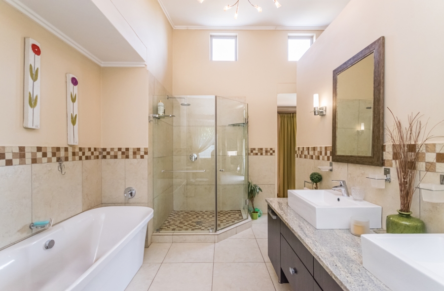 4 Bedroom Property for Sale in Boardwalk Gauteng