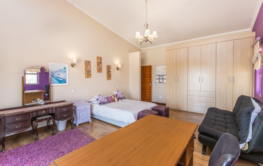 4 Bedroom Property for Sale in Boardwalk Gauteng