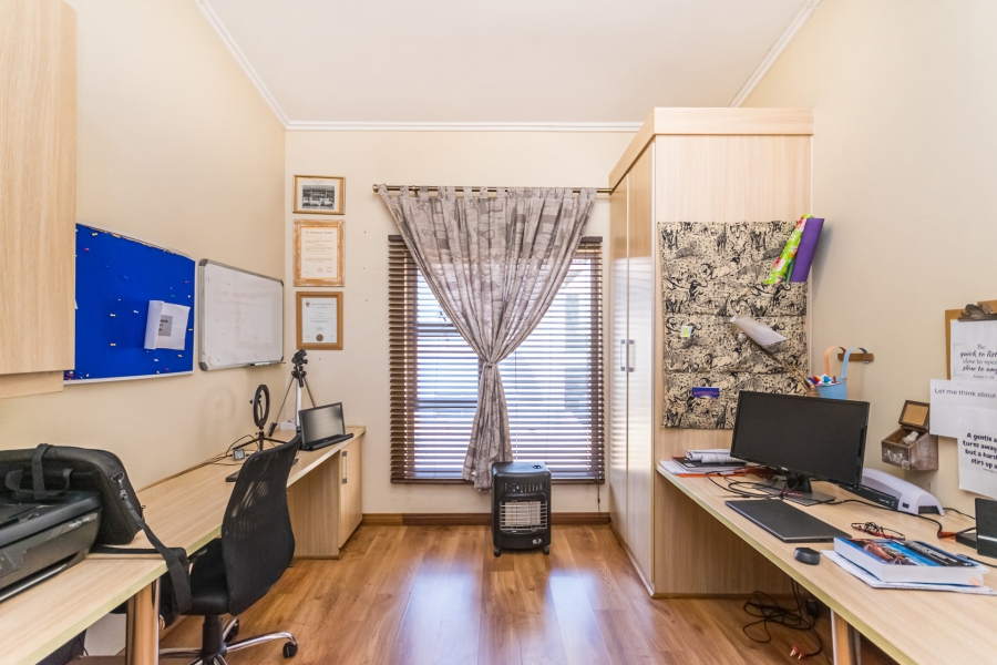 4 Bedroom Property for Sale in Boardwalk Gauteng