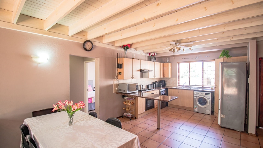 4 Bedroom Property for Sale in Halfway Gardens Gauteng