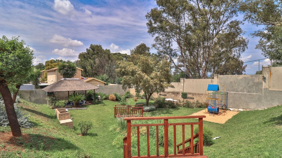 4 Bedroom Property for Sale in Halfway Gardens Gauteng