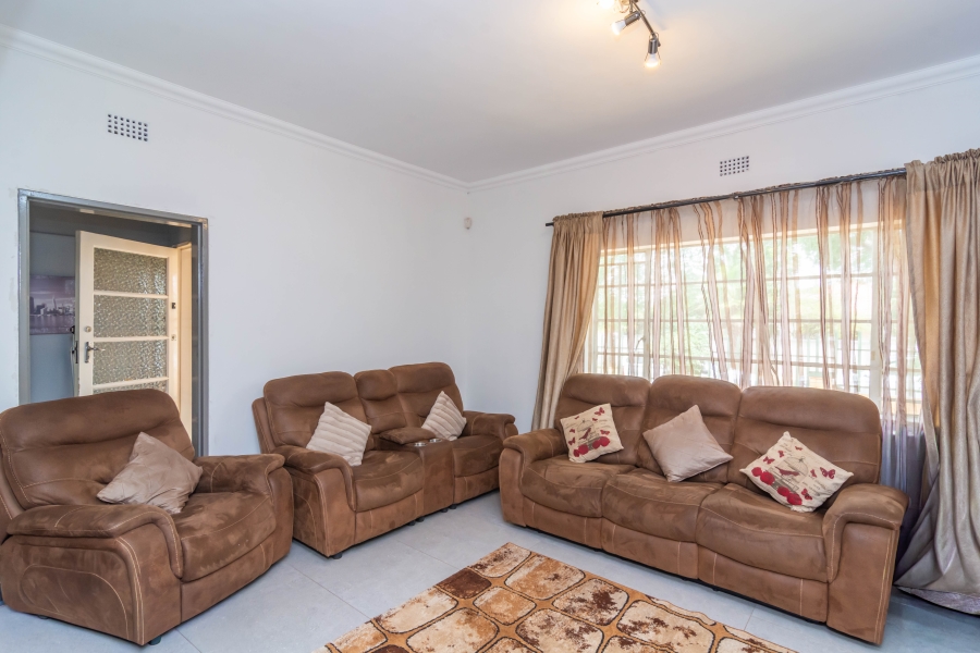 3 Bedroom Property for Sale in Discovery Gauteng