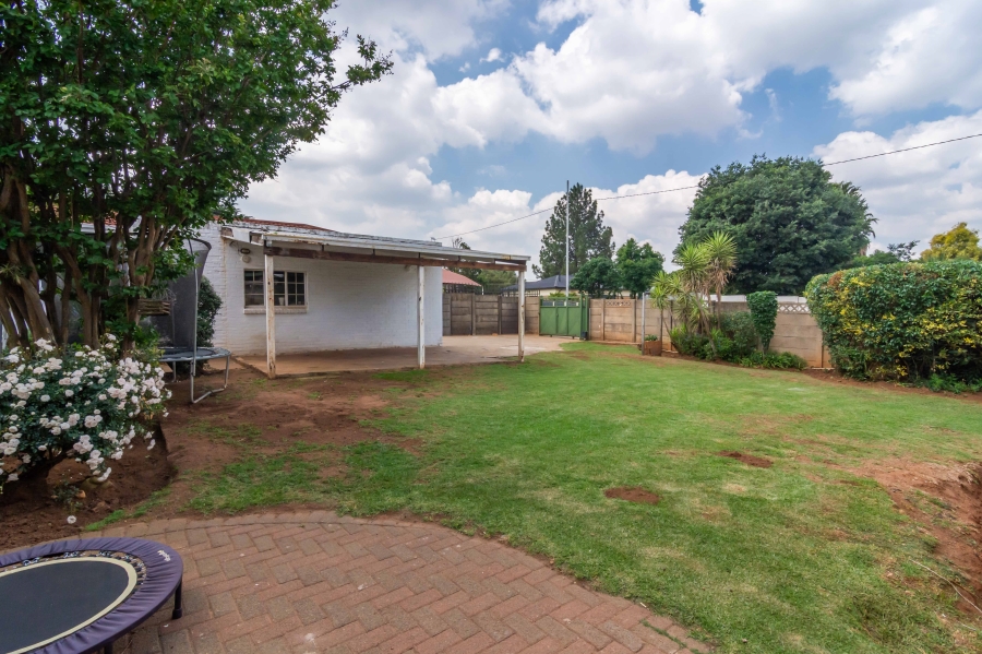 3 Bedroom Property for Sale in Discovery Gauteng