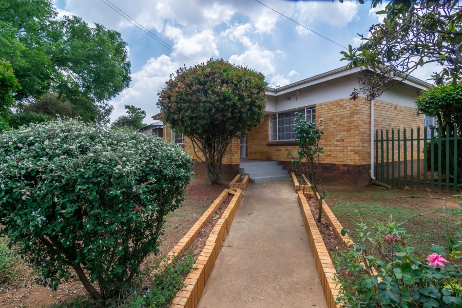 3 Bedroom Property for Sale in Discovery Gauteng