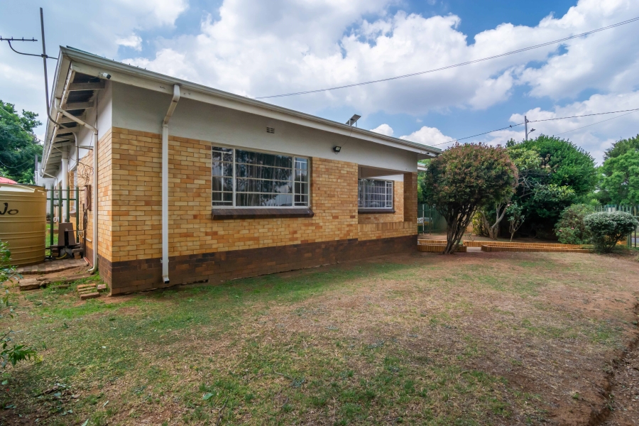 3 Bedroom Property for Sale in Discovery Gauteng