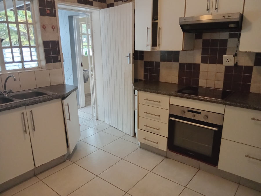 To Let 3 Bedroom Property for Rent in Birch Acres Gauteng