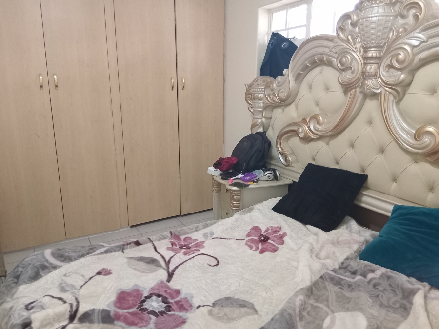 To Let 3 Bedroom Property for Rent in Birch Acres Gauteng