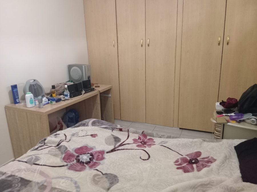 To Let 3 Bedroom Property for Rent in Birch Acres Gauteng