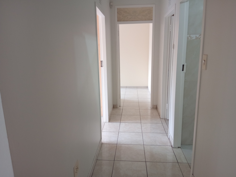 To Let 3 Bedroom Property for Rent in Birch Acres Gauteng