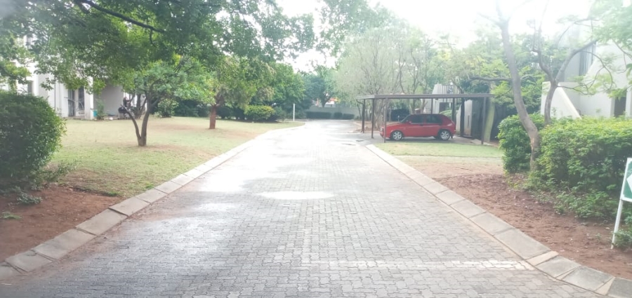 2 Bedroom Property for Sale in Bloubosrand Gauteng