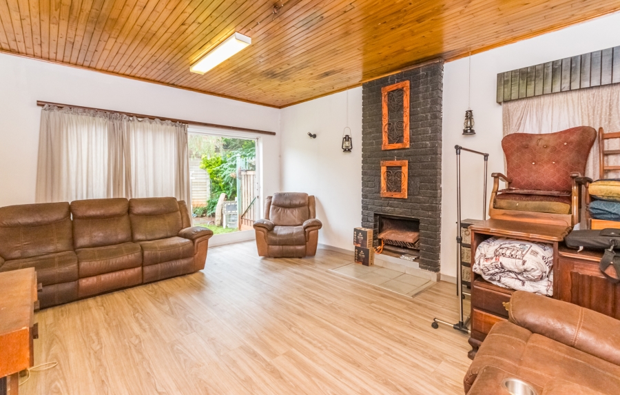 4 Bedroom Property for Sale in Doringkloof Gauteng