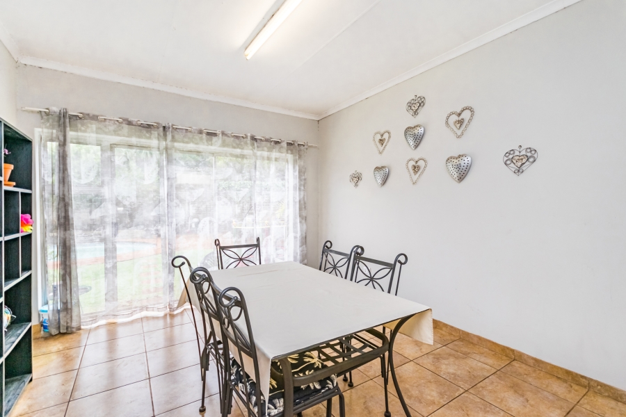 4 Bedroom Property for Sale in Doringkloof Gauteng