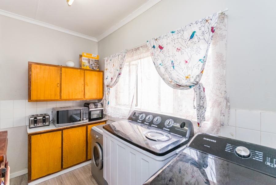 4 Bedroom Property for Sale in Doringkloof Gauteng