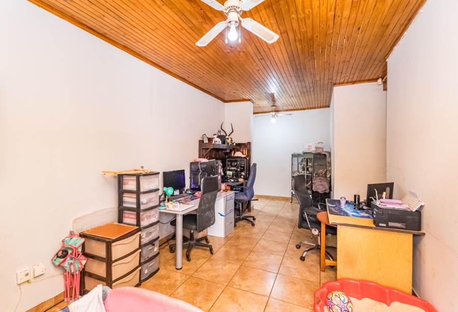 4 Bedroom Property for Sale in Doringkloof Gauteng