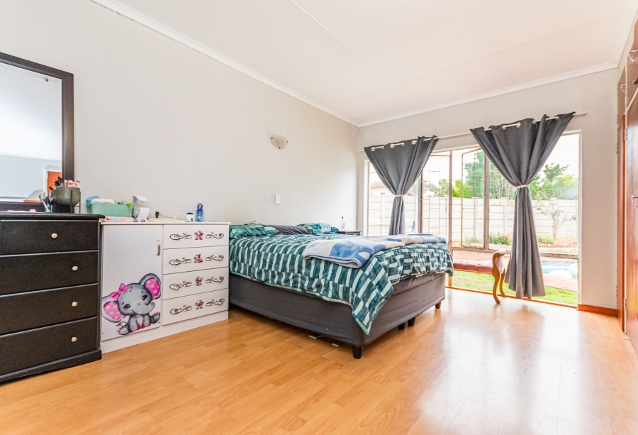 4 Bedroom Property for Sale in Doringkloof Gauteng