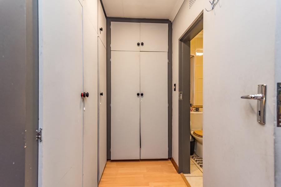 6 Bedroom Property for Sale in Florida Hills Gauteng