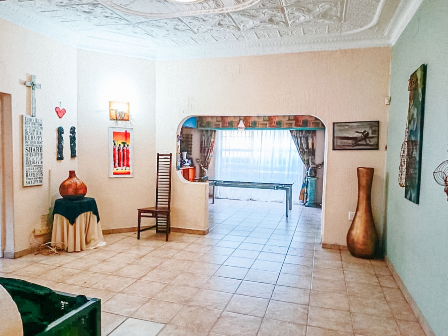 3 Bedroom Property for Sale in Orange Grove Gauteng