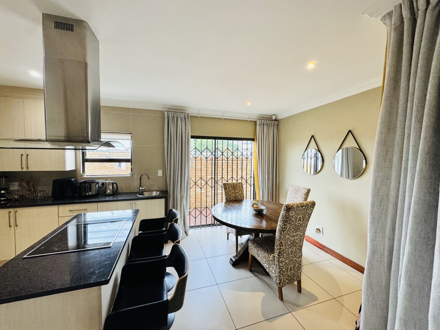 3 Bedroom Property for Sale in Thatchfield Hills Gauteng